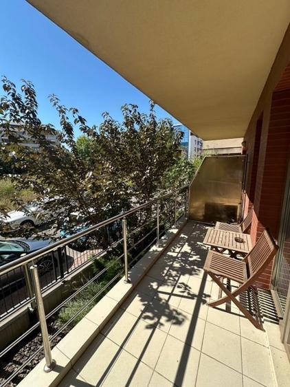 Apartament cu 2 camere decomandat, mobilat în Herăstrău