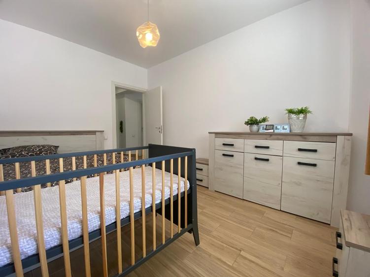 Apartament cu 2 camere decomandat în Militari