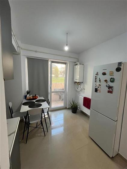 Apartament cu 2 camere decomandat, mobilat în Aeroport