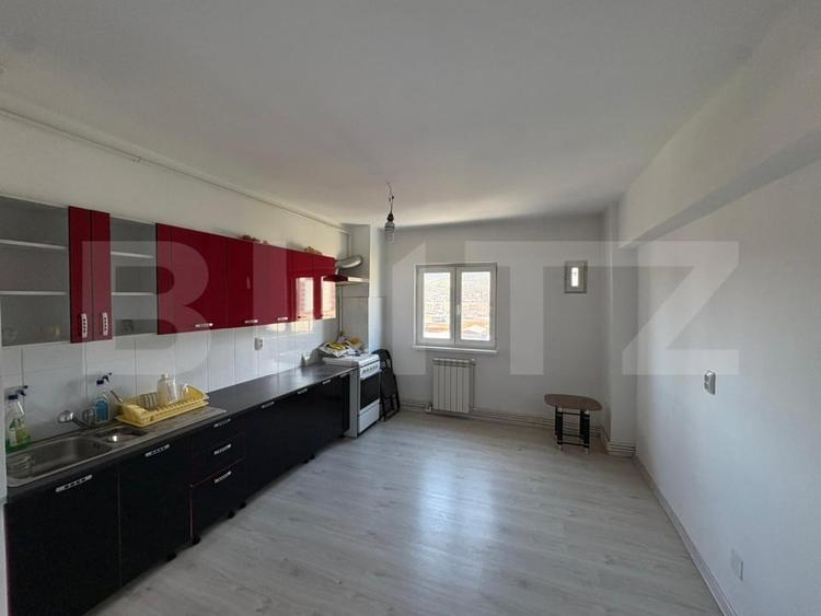 Apartament cu 2 camere decomandat, mobilat în Gării