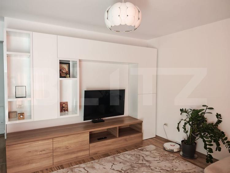 Apartament cu 2 camere decomandat, mobilat în Nufărul