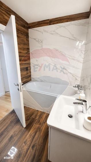 Apartament cu 4 camere decomandat în Centrul Civic