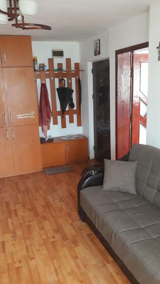 Apartament cu 2 camere decomandat în Calafat