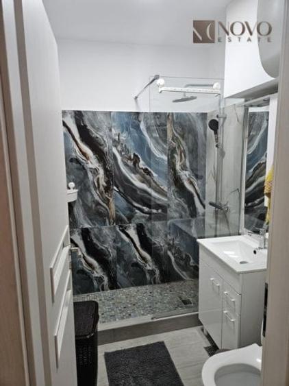 Apartament cu 2 camere semidecomandat, mobilat în Grivița