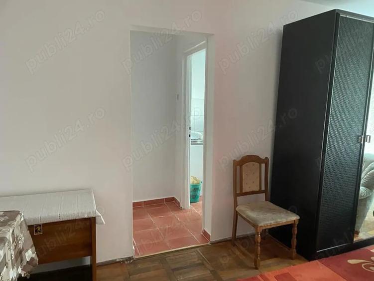 Apartament cu 2 camere semidecomandat în Tipografilor