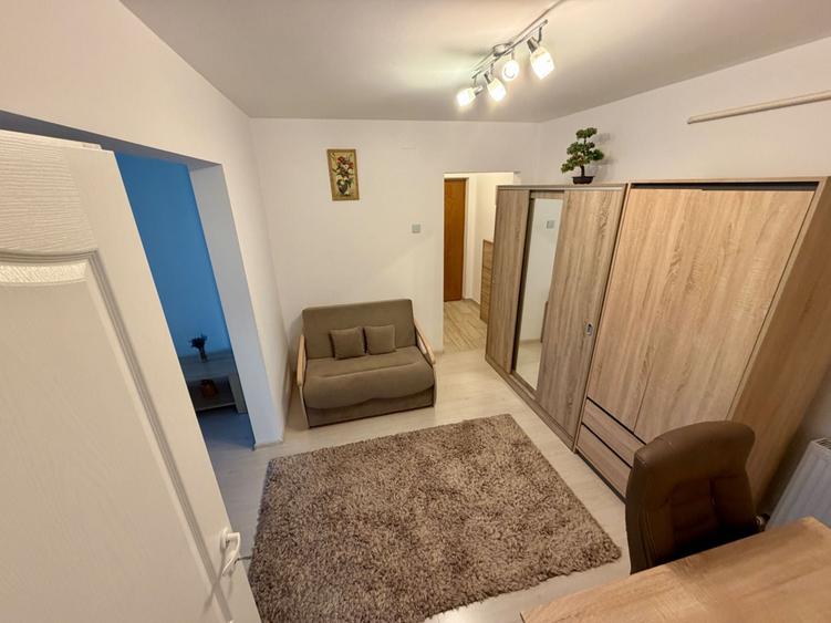 Apartament cu 2 camere decomandat în Central