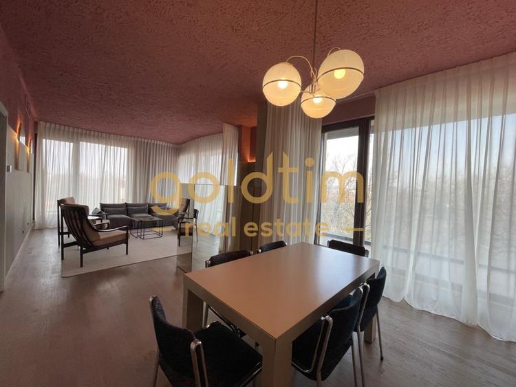 Apartament cu 4 camere decomandat, mobilat în Primăverii