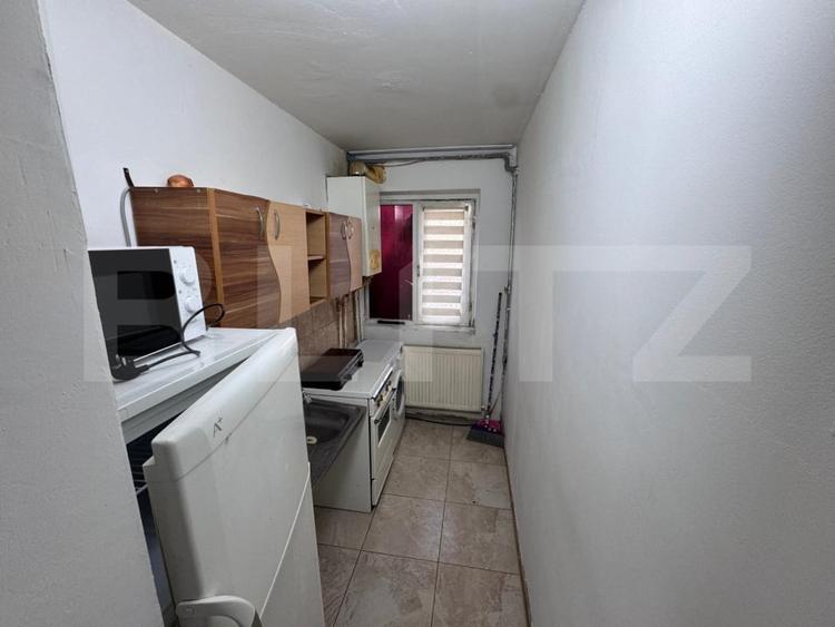 Apartament cu 2 camere nedecomandat, mobilat în Micro 11