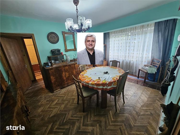 Apartament cu 3 camere semidecomandat, mobilat în Central
