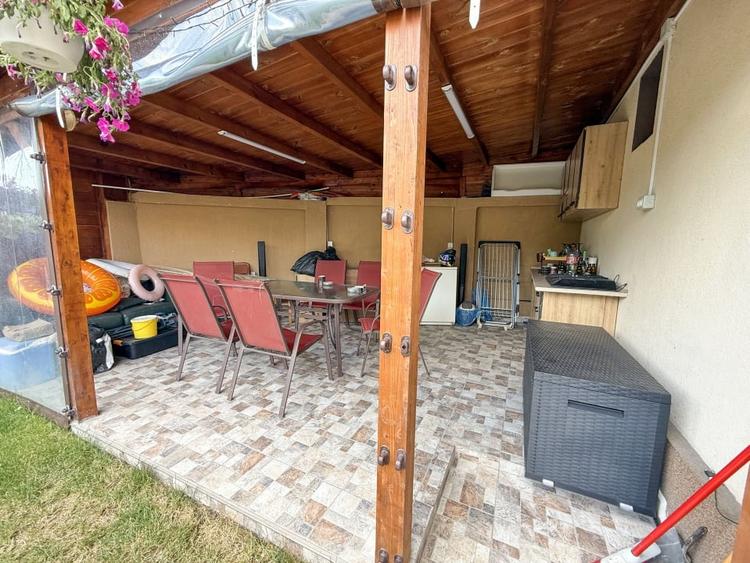 Casă individuală cu 3 camere cu Canalizare în Ovidiu