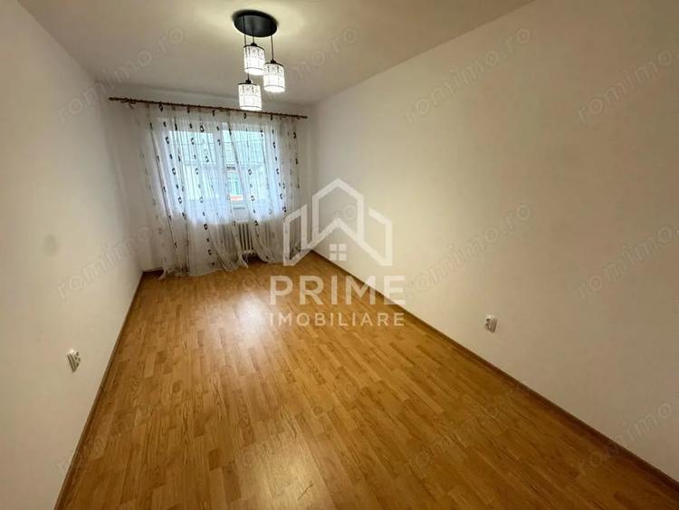 Apartament cu 3 camere decomandat în Ultracentral