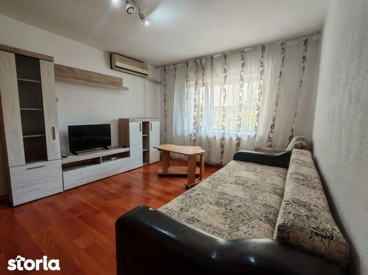 Apartament cu 2 camere semidecomandat în Mioriței
