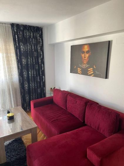 Apartament cu 2 camere semidecomandat în Turnișor