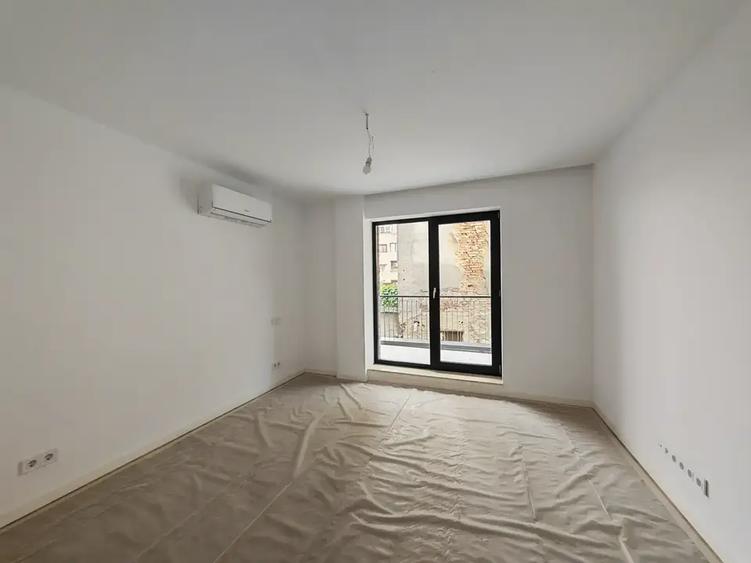 Apartament cu 2 camere decomandat în Pache Protopopescu
