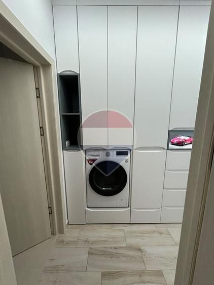 Apartament cu 3 camere de închiriat în zona Central - 16