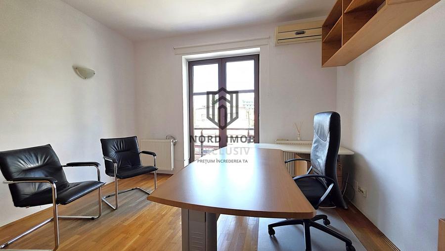 Apartament cu 4 camere decomandat, mobilat în 1 Mai