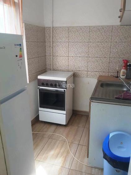 Garsonieră semidecomandată în Broșteni