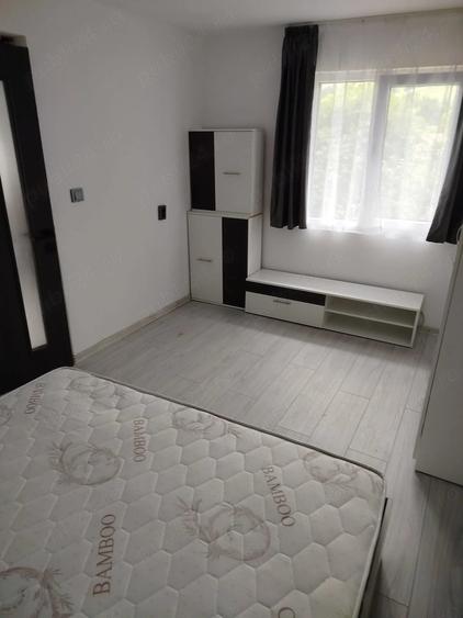 Casă cu 2 camere cu Teren 800 Mp în Almaș