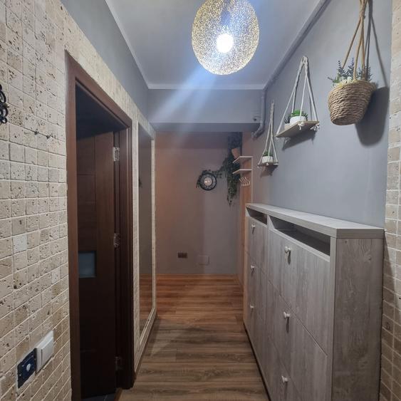 Apartament cu 2 camere decomandat în Gorjului