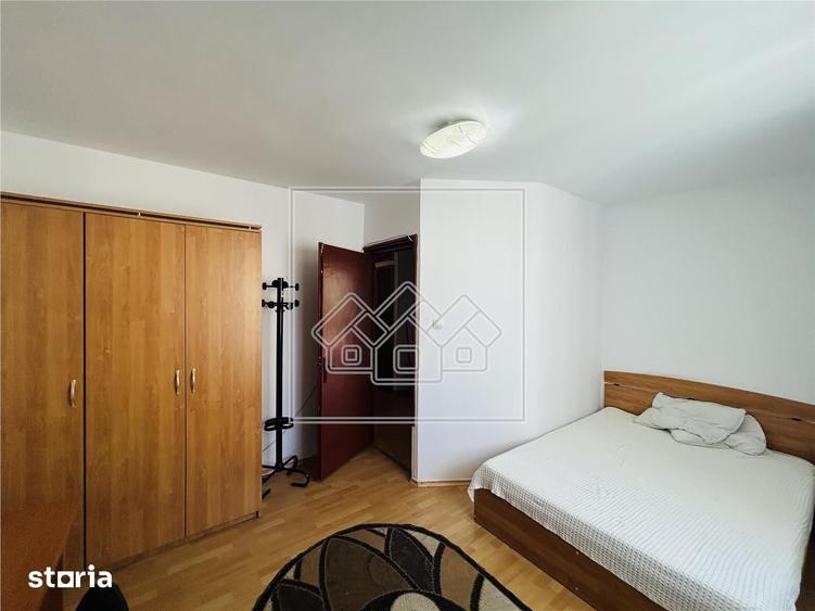 Apartament cu 2 camere decomandat în Terezian