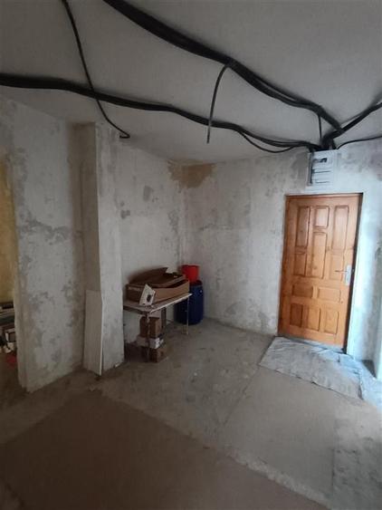 Apartament cu 4 camere decomandat în Plantelor