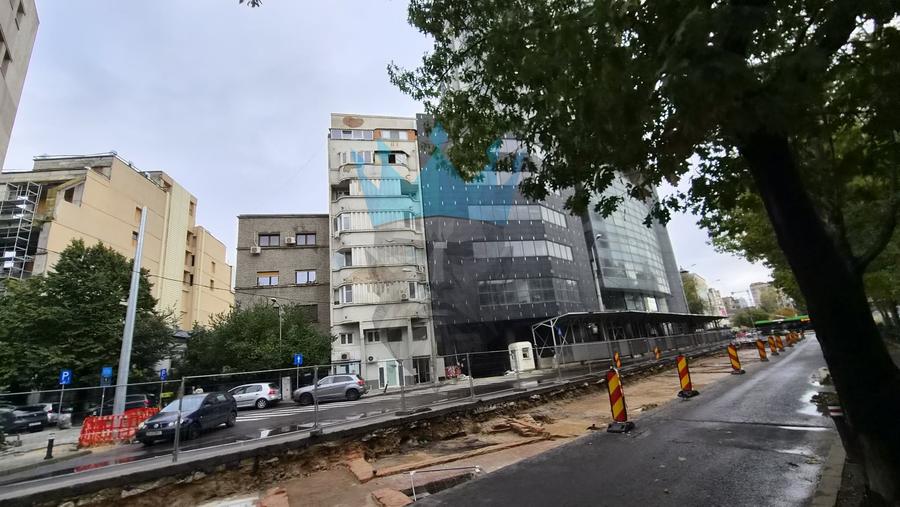 Garsonieră decomandată, mobilată în Universitate