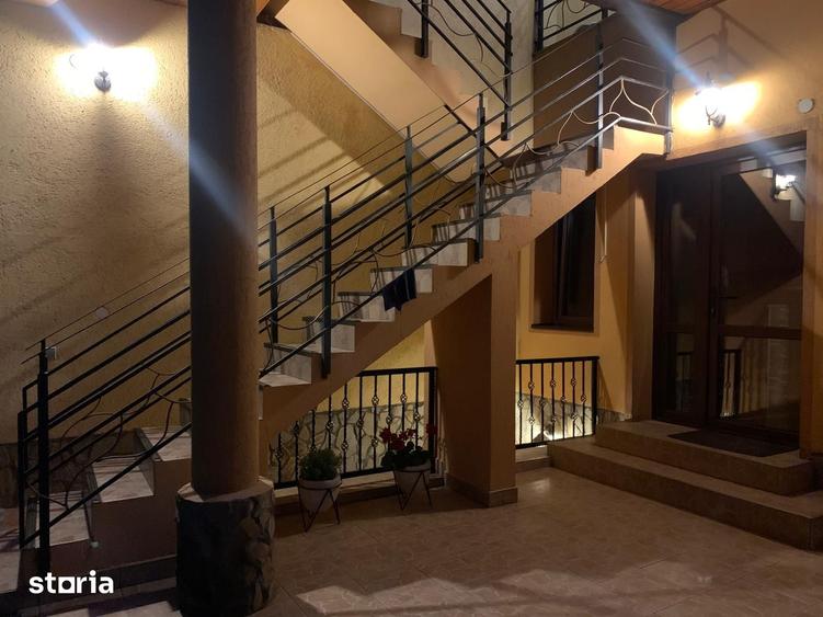 Casă cu 7 camere cu Teren 1783 Mp în Hărman