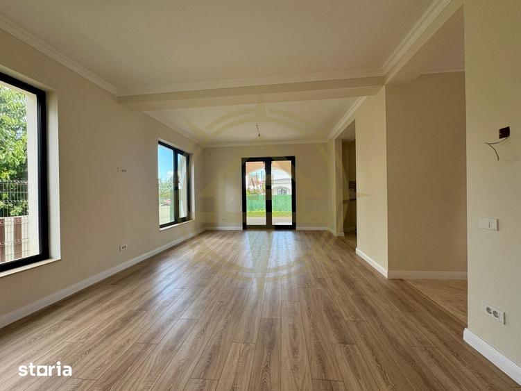 Casă cu 5 camere cu Teren 600 Mp în Central