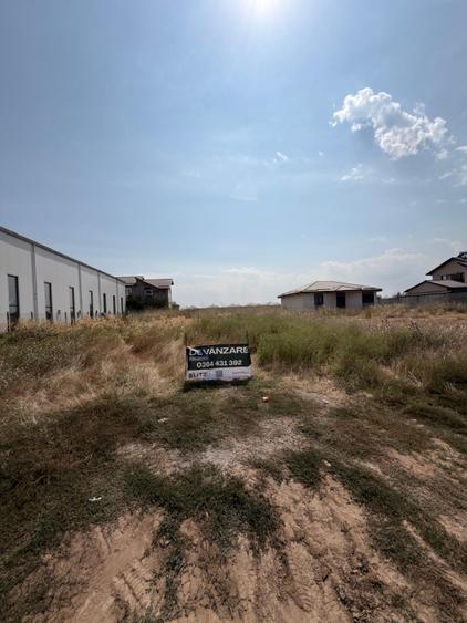 Teren Construcții intravilan de 800 mp, în Aeroport