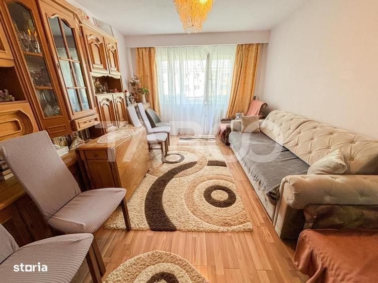 Apartament cu 2 camere decomandat în Între Lacuri — fotografia 1