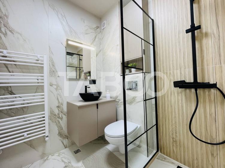 Apartament cu 3 camere semidecomandat, mobilat în Florești