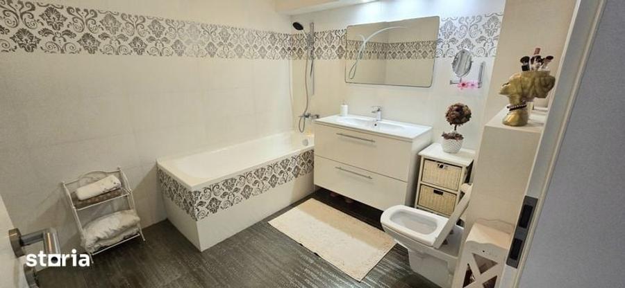 Apartament cu 4 camere în Sud