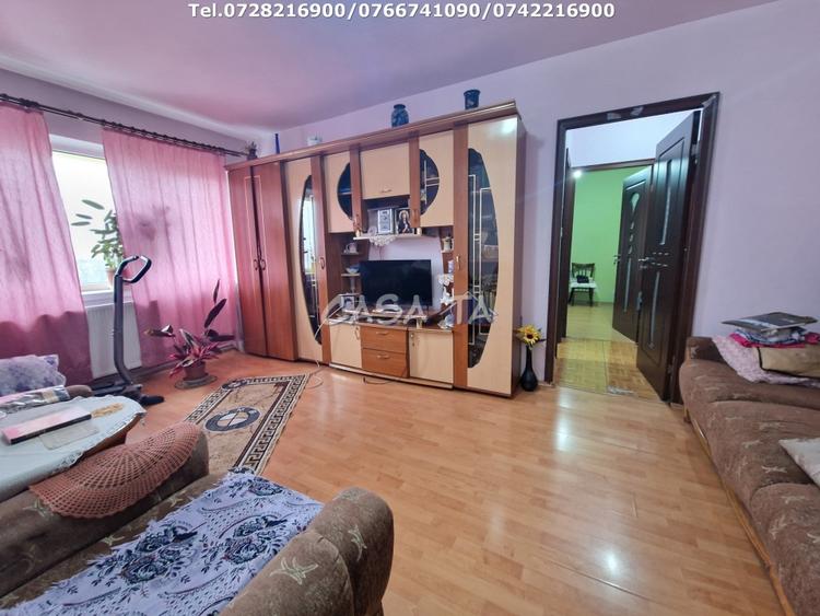 Apartament cu 2 camere semidecomandat, mobilat în 9 Mai
