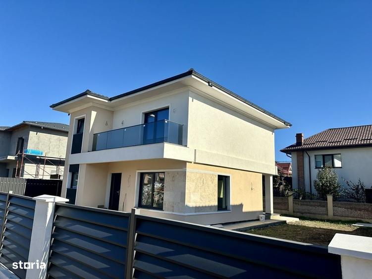 Casă cu 4 camere în Valea Ursului