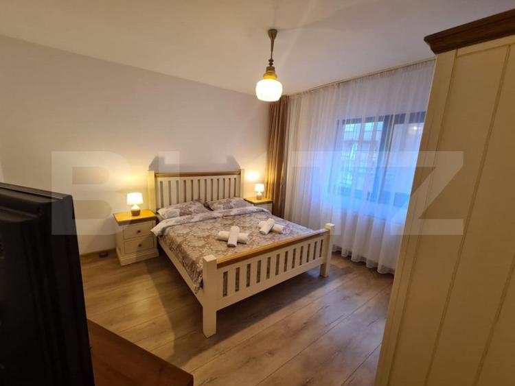 Apartament cu 3 camere decomandat în Cetate