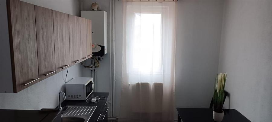 Apartament cu 2 camere decomandat în Bălcescu