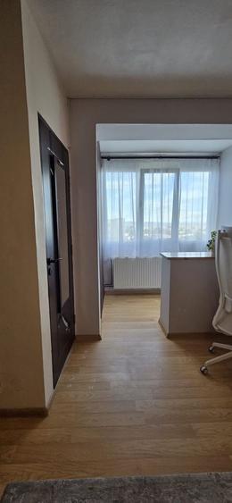 Garsonieră decomandată în Drumul Carului