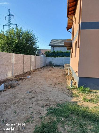 Casă cu 5 camere cu Teren 350 Mp în Calea București