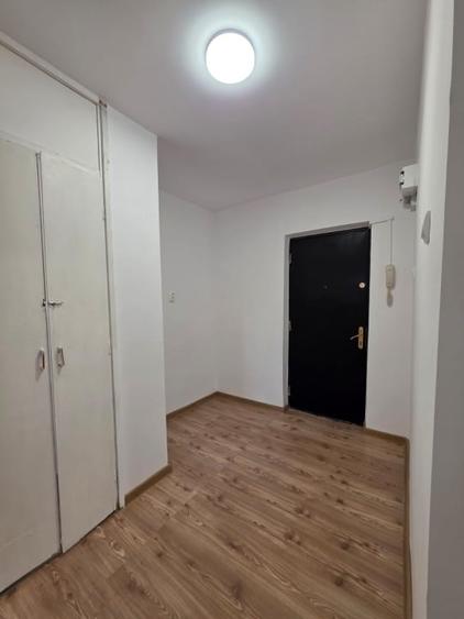 Apartament cu 2 camere decomandat, mobilat în Lujerului