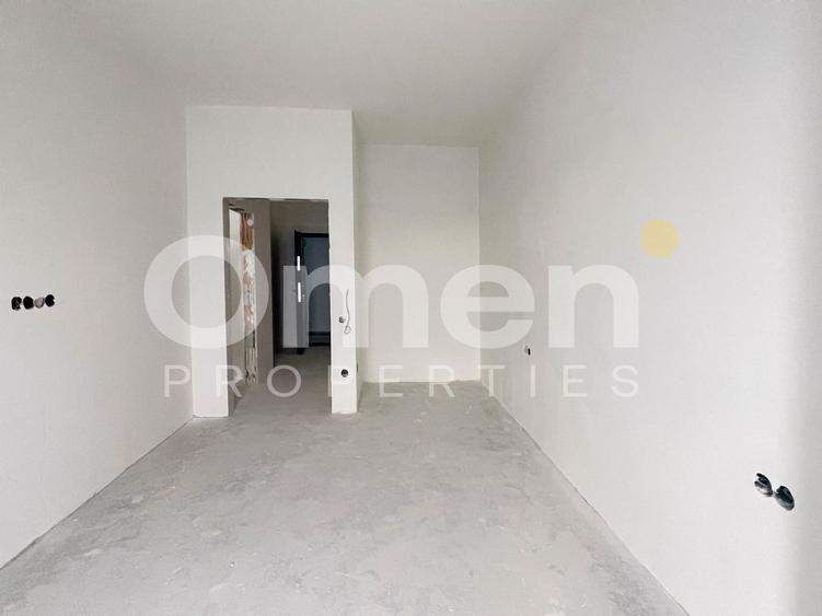 Apartament cu 3 camere decomandat în Săsar