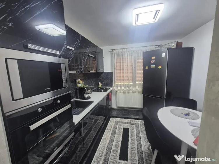 Etaj 1. Apartament 3 camere confort 2, zona Hipodrom. - Braila (Braila) - 6