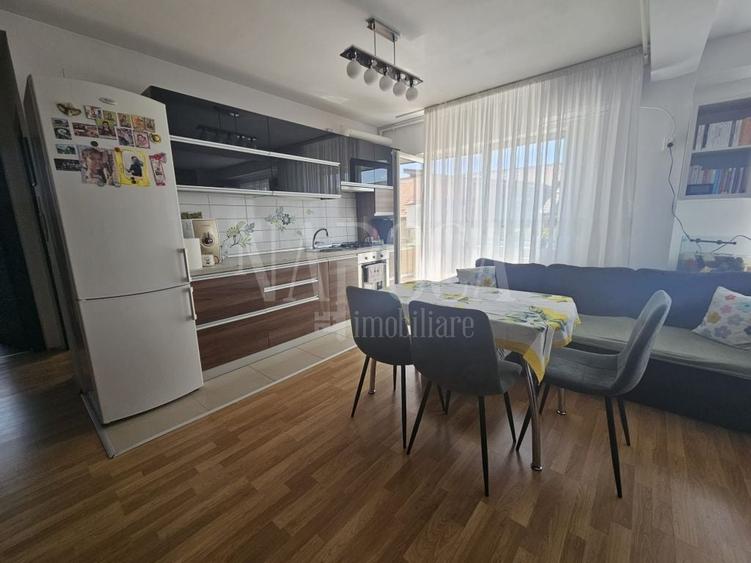 Apartament cu 2 camere decomandat în Florești