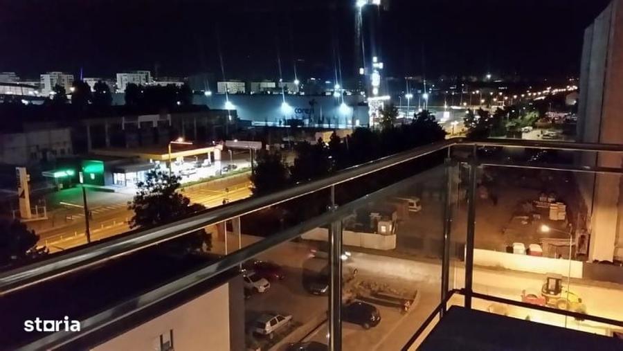 Apartament cu 3 camere în Tractorul