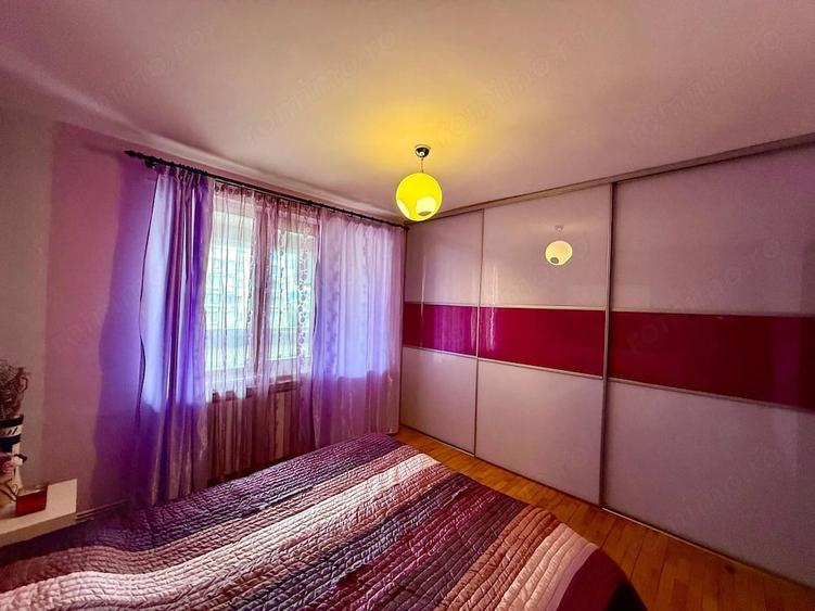 Apartament cu 4 camere decomandat în Nicolae Bălcescu