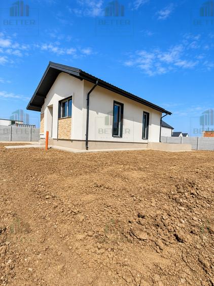 Casă individuală cu 4 camere cu Teren 408 Mp în Berceni