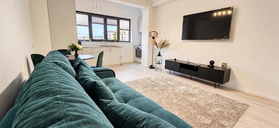 Apartament cu 2 camere semidecomandat, mobilat în Popas Păcurari