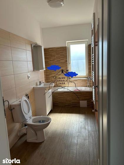Apartament cu 3 camere în Tractorul