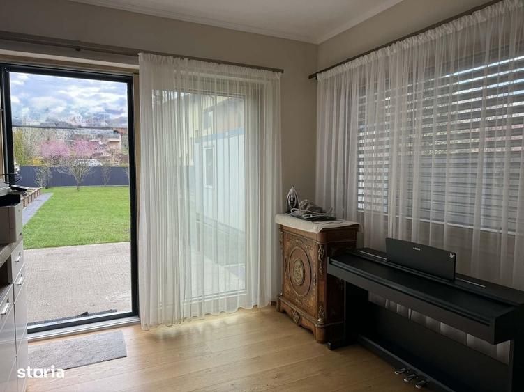 Casă cu 4 camere cu Teren 800 Mp în Făget