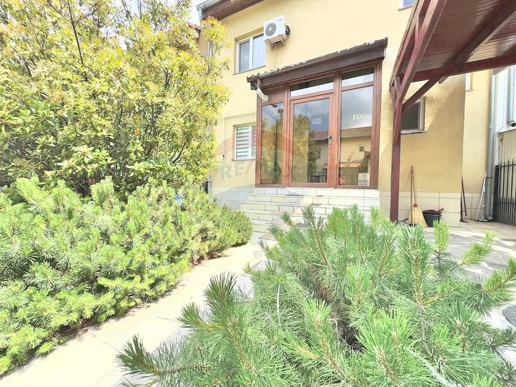 De inchiriat casa cu 4 camere in Cartierul Europa - 19