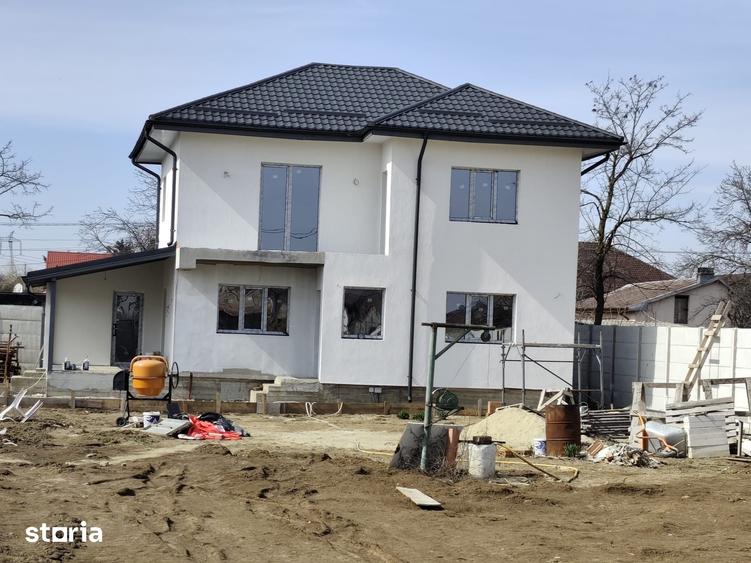 Casă cu 4 camere cu Teren 464 Mp în Joița